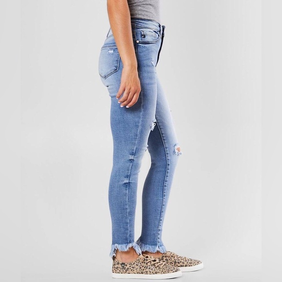 KanCan Distress Skinny Jeans • Size 7/27 - Picture 2 of 8